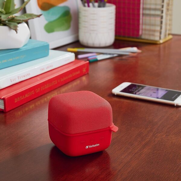 parlante verbatim 70225 cube bluetooth rojo