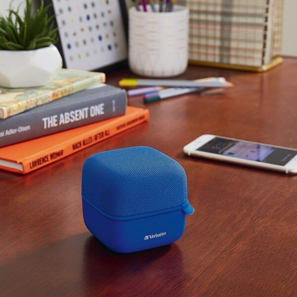 parlante verbatim 70226 cube bluetooth azul