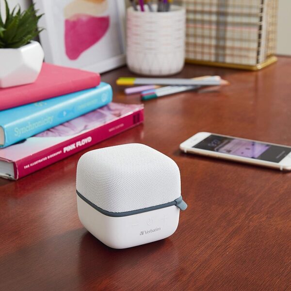 parlante verbatim 70227 cube bluetooth blanco